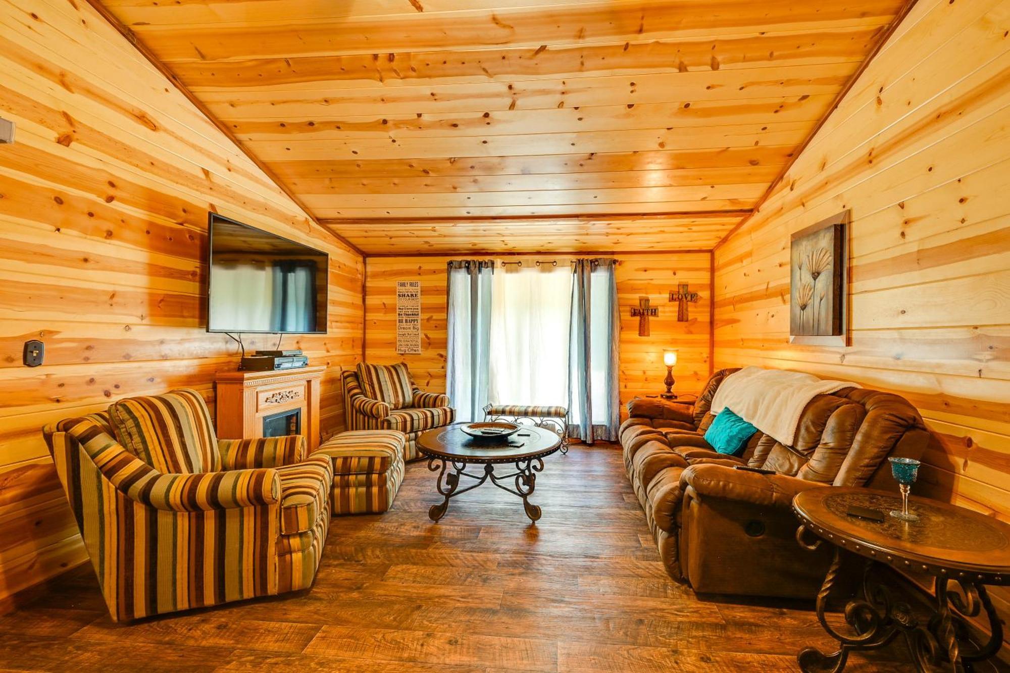Quiet Abode With Gas Grill About 5 Miles To Broken Bow! Villa Luaran gambar