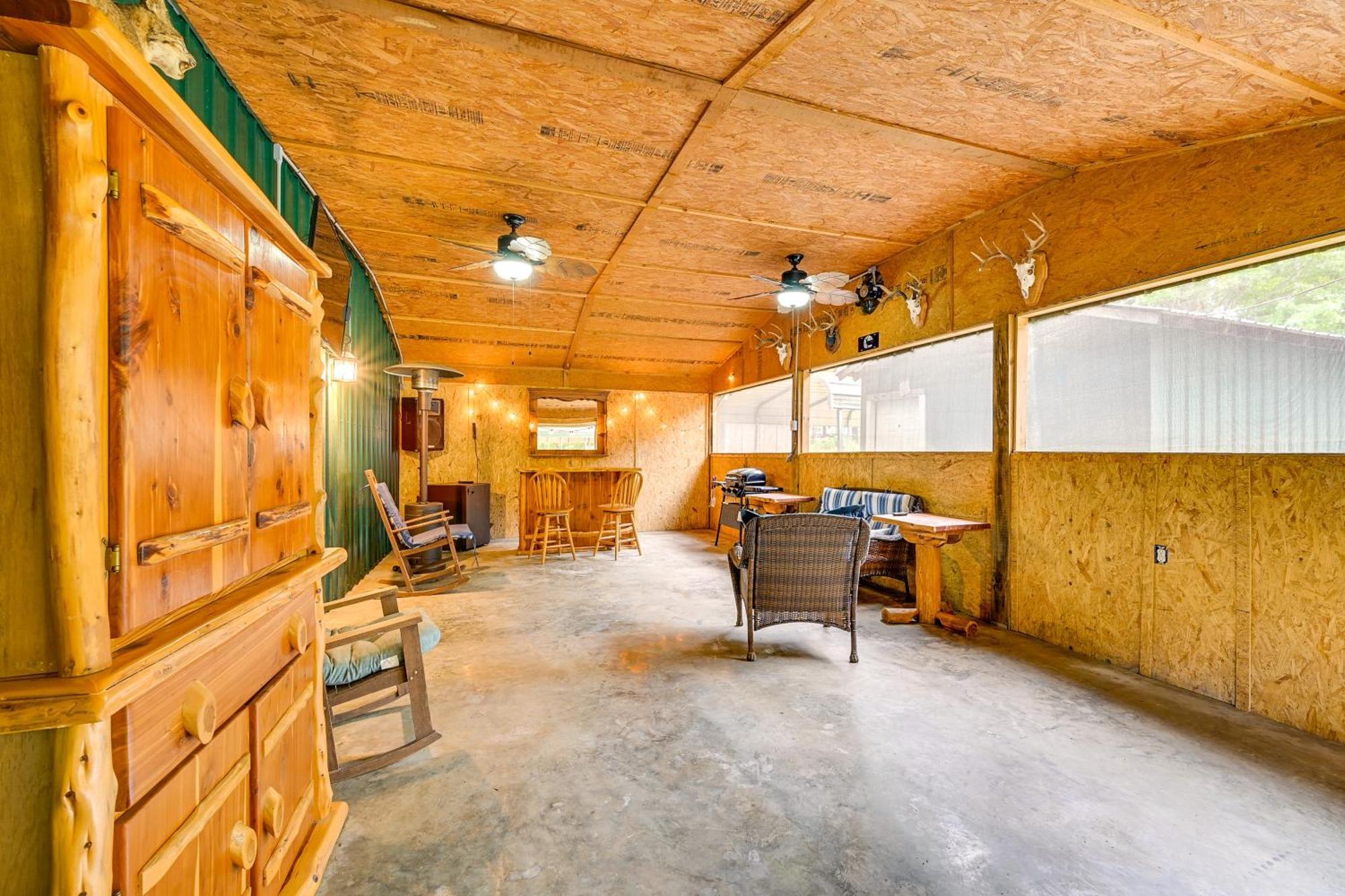 Quiet Abode With Gas Grill About 5 Miles To Broken Bow! Villa Luaran gambar